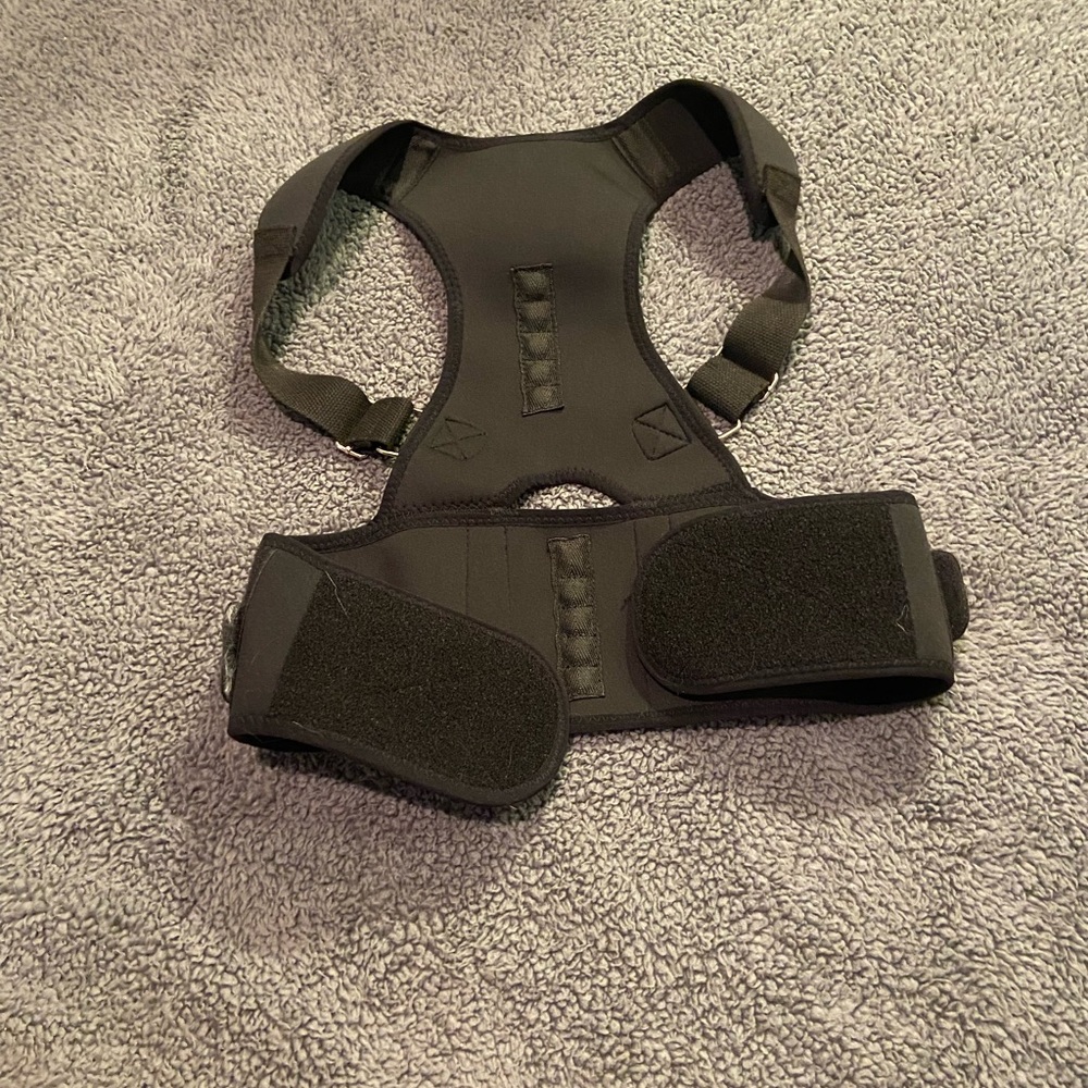 Posture brace